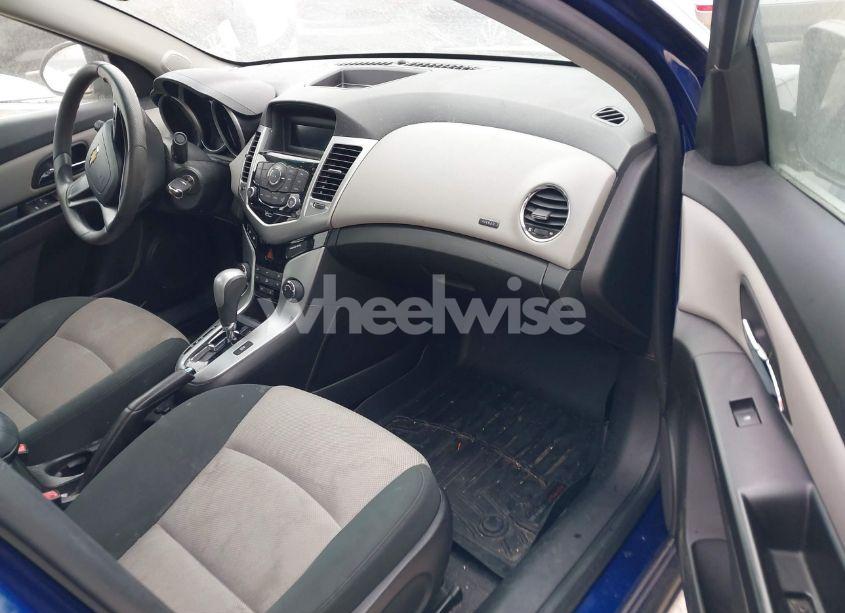 Photo 5 of 2012 Chevrolet Cruze LS (VIN 1G1PC5SH7C7134336)
