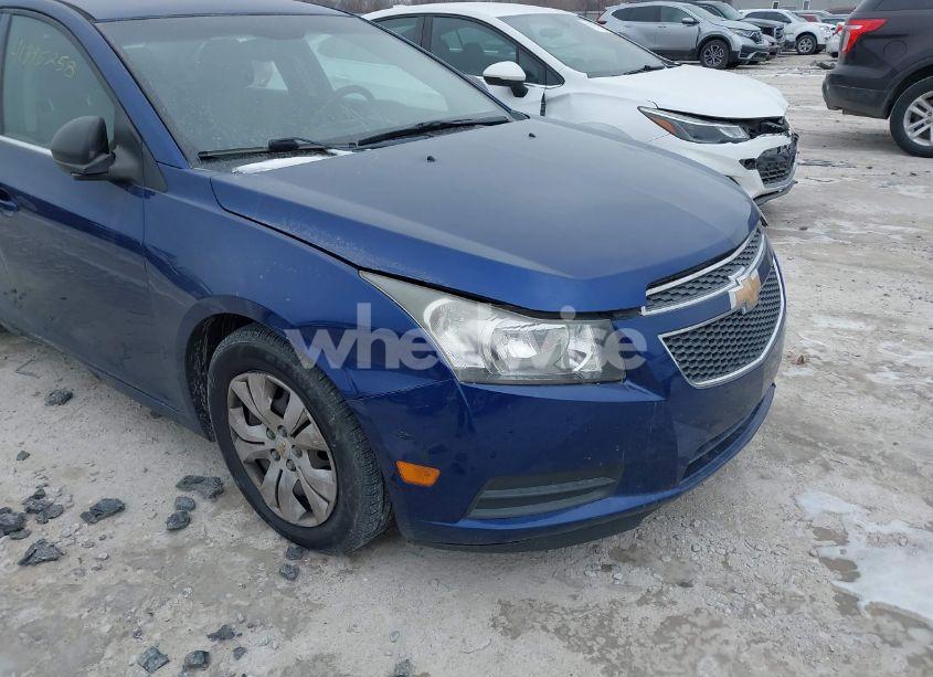 Photo 6 of 2012 Chevrolet Cruze LS (VIN 1G1PC5SH7C7134336)