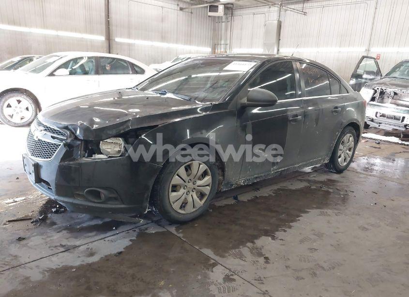 Photo 2 of 2012 Chevrolet Cruze LS (VIN 1G1PC5SH7C7151279)