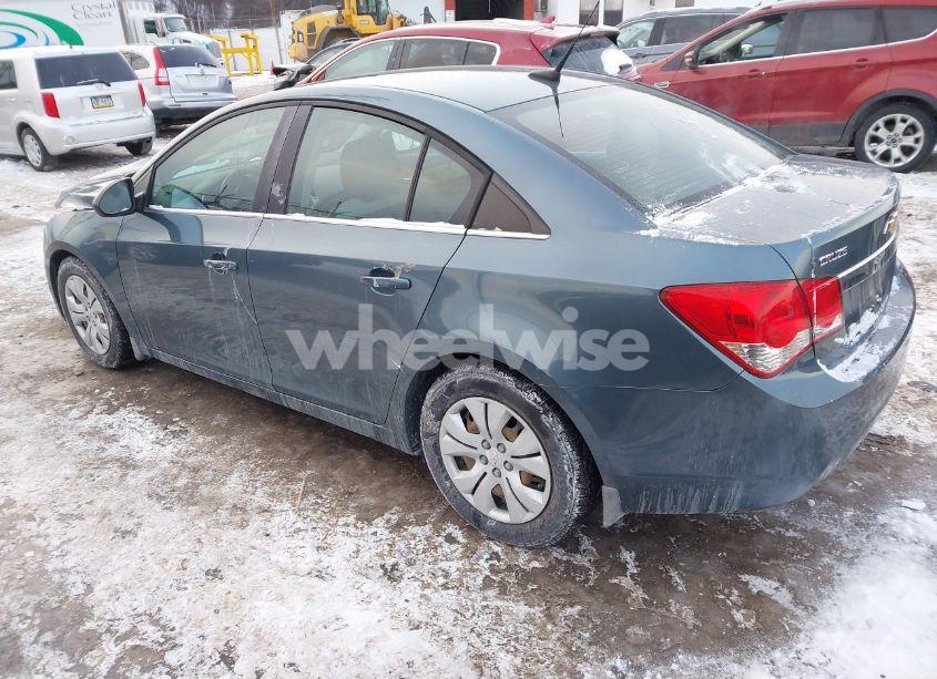 Photo 3 of 2012 Chevrolet Cruze LS (VIN 1G1PC5SH7C7225591)
