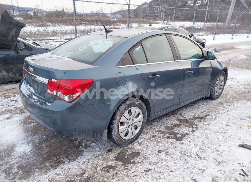 Photo 4 of 2012 Chevrolet Cruze LS (VIN 1G1PC5SH7C7225591)