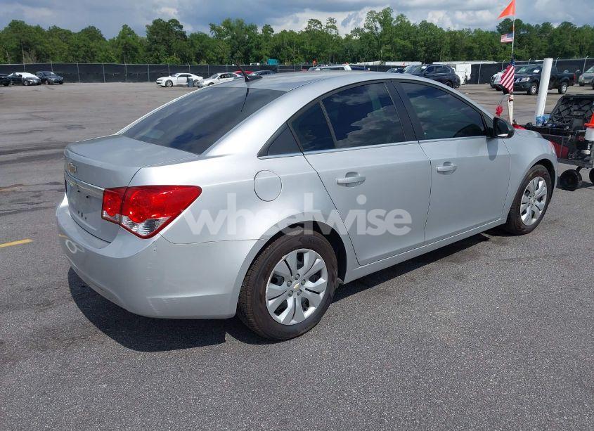 Photo 4 of 2012 Chevrolet Cruze LS (VIN 1G1PC5SH7C7244013)