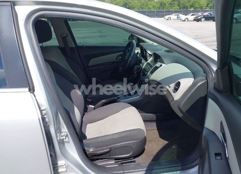 Photo 5 of 2012 Chevrolet Cruze LS (VIN 1G1PC5SH7C7244013)