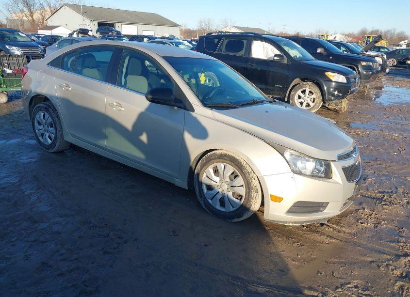 2012 Chevrolet Cruze LS (VIN 1G1PC5SH7C7254251) main photo