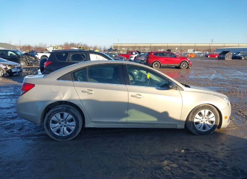 Photo 13 of 2012 Chevrolet Cruze LS (VIN 1G1PC5SH7C7254251)