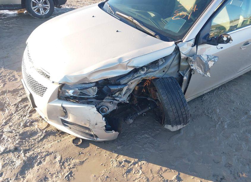 Photo 6 of 2012 Chevrolet Cruze LS (VIN 1G1PC5SH7C7254251)