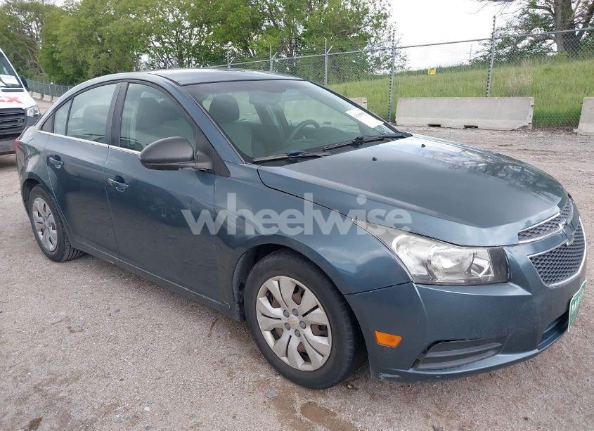 2012 Chevrolet Cruze LS (VIN 1G1PC5SH7C7269039) main photo