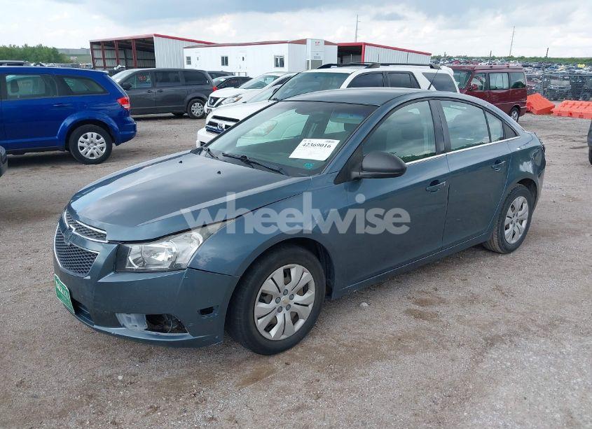 Photo 2 of 2012 Chevrolet Cruze LS (VIN 1G1PC5SH7C7269039)