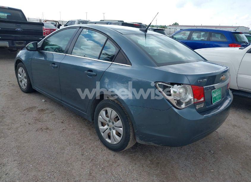 Photo 3 of 2012 Chevrolet Cruze LS (VIN 1G1PC5SH7C7269039)