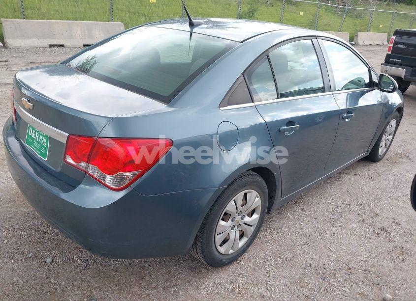 Photo 4 of 2012 Chevrolet Cruze LS (VIN 1G1PC5SH7C7269039)