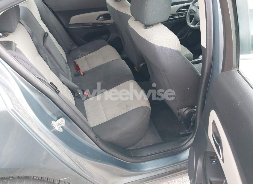 Photo 8 of 2012 Chevrolet Cruze LS (VIN 1G1PC5SH7C7269039)