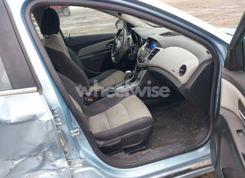 Photo 5 of 2012 Chevrolet Cruze LS (VIN 1G1PC5SH7C7277786)
