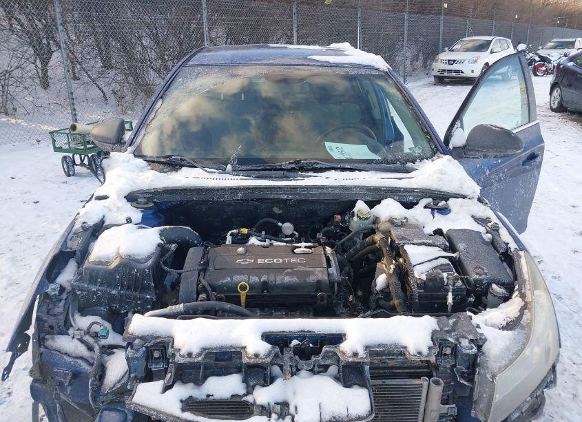 Photo 10 of 2012 Chevrolet Cruze LS (VIN 1G1PC5SH7C7279425)