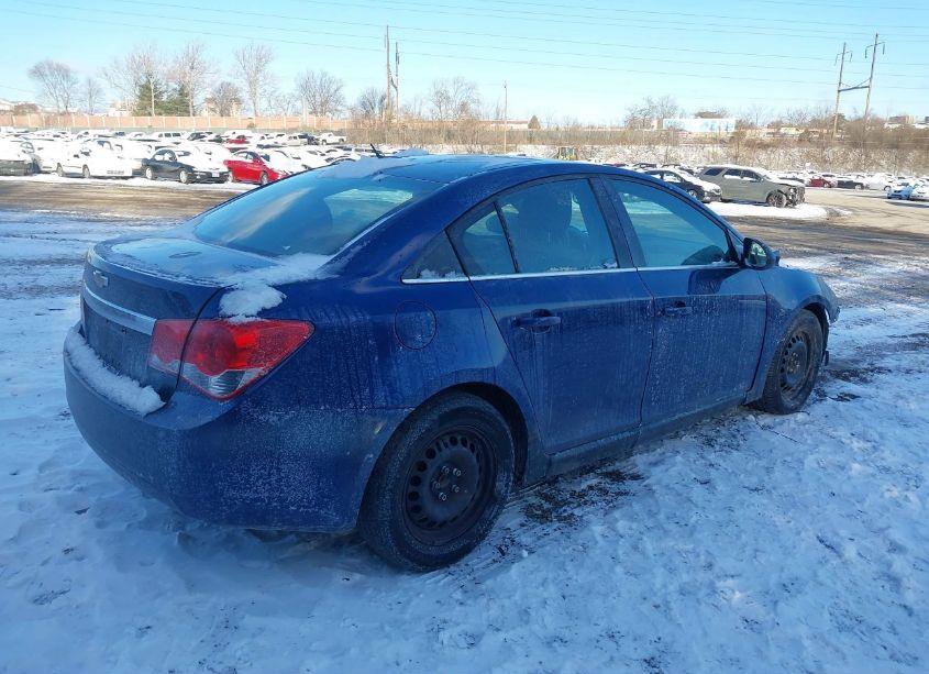 Photo 4 of 2012 Chevrolet Cruze LS (VIN 1G1PC5SH7C7279425)