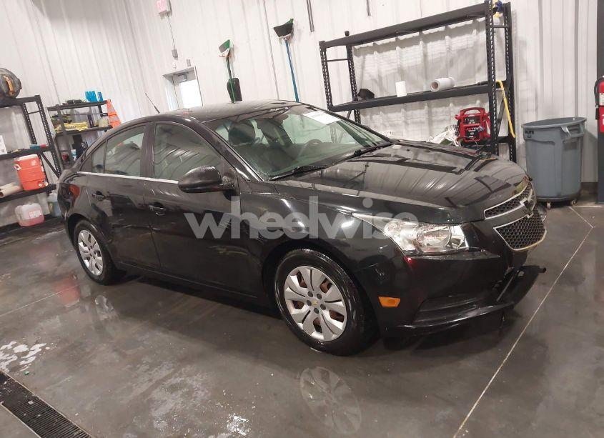 2012 Chevrolet Cruze LS (VIN 1G1PC5SH7C7295320) main photo
