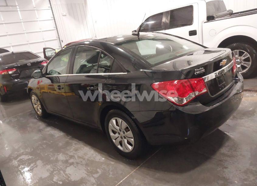 Photo 3 of 2012 Chevrolet Cruze LS (VIN 1G1PC5SH7C7295320)