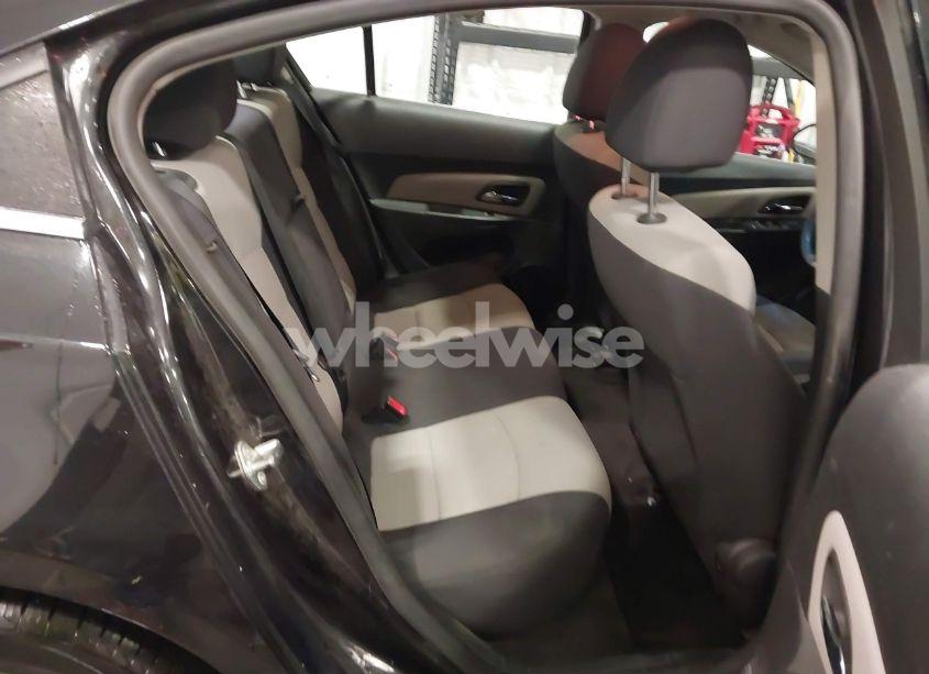 Photo 8 of 2012 Chevrolet Cruze LS (VIN 1G1PC5SH7C7295320)