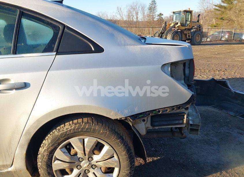 Photo 14 of 2012 Chevrolet Cruze LS (VIN 1G1PC5SH7C7305456)