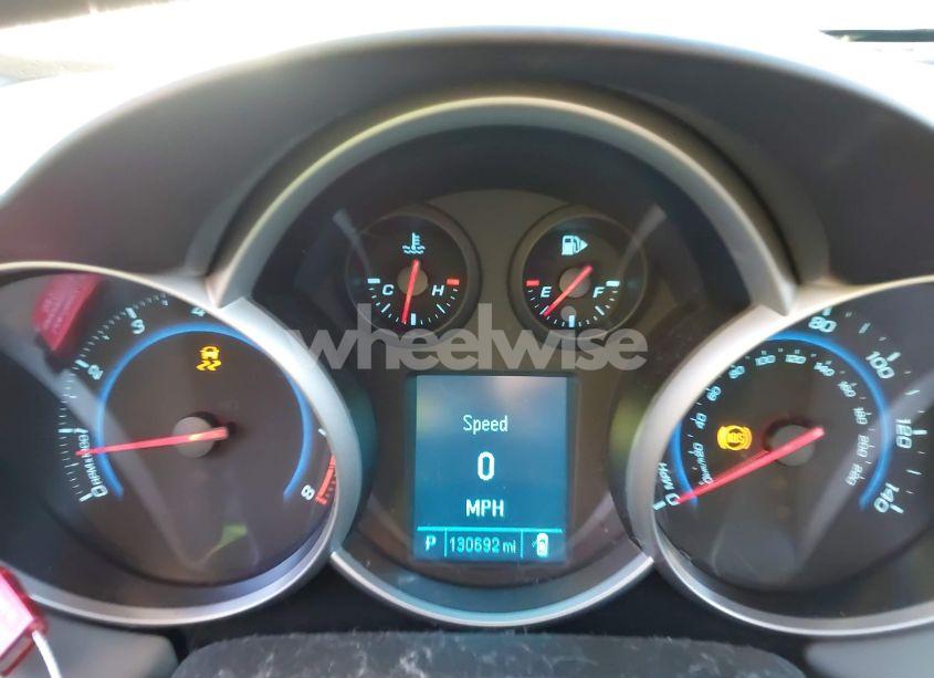 Photo 7 of 2012 Chevrolet Cruze LS (VIN 1G1PC5SH7C7305456)