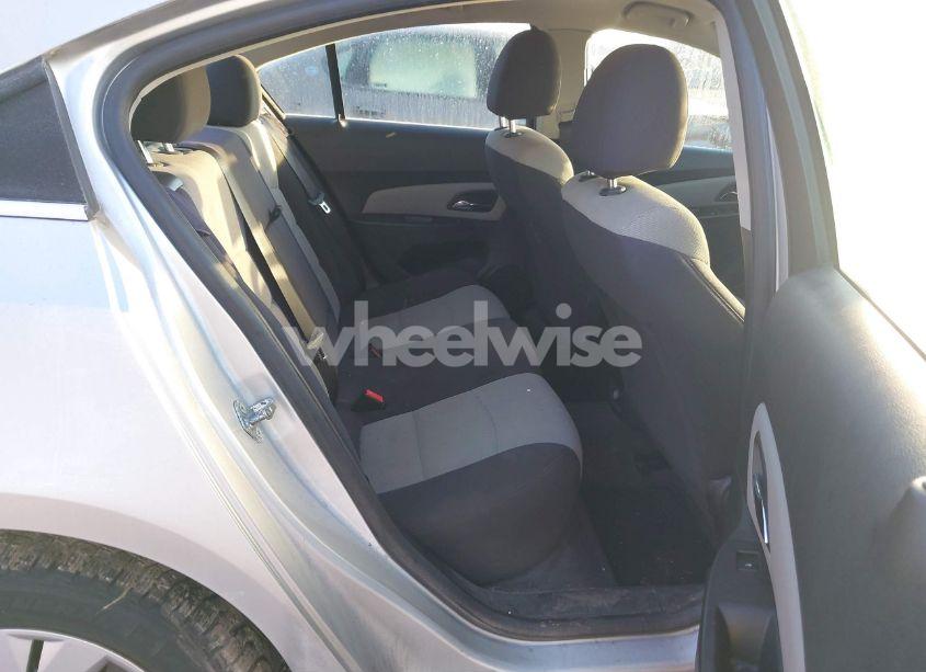 Photo 8 of 2012 Chevrolet Cruze LS (VIN 1G1PC5SH7C7305456)