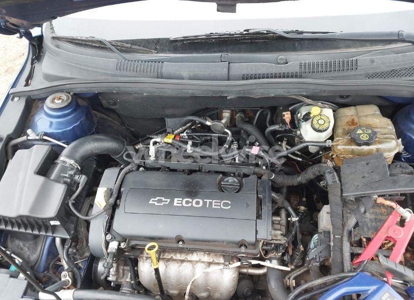 Photo 10 of 2012 Chevrolet Cruze LS (VIN 1G1PC5SH7C7315274)