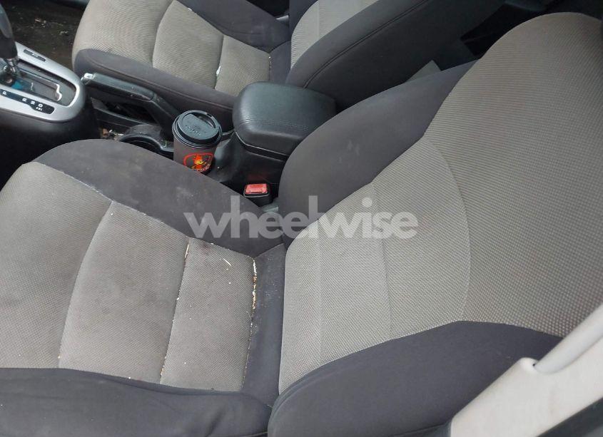 Photo 15 of 2012 Chevrolet Cruze LS (VIN 1G1PC5SH7C7315274)