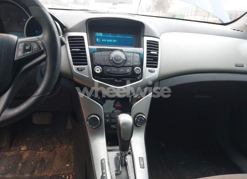 Photo 17 of 2012 Chevrolet Cruze LS (VIN 1G1PC5SH7C7315274)