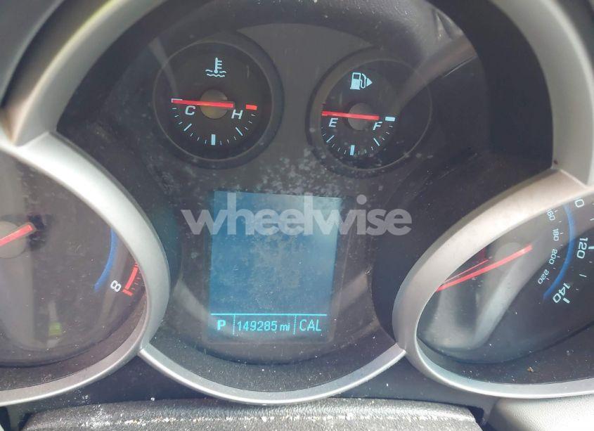 Photo 7 of 2012 Chevrolet Cruze LS (VIN 1G1PC5SH7C7315274)