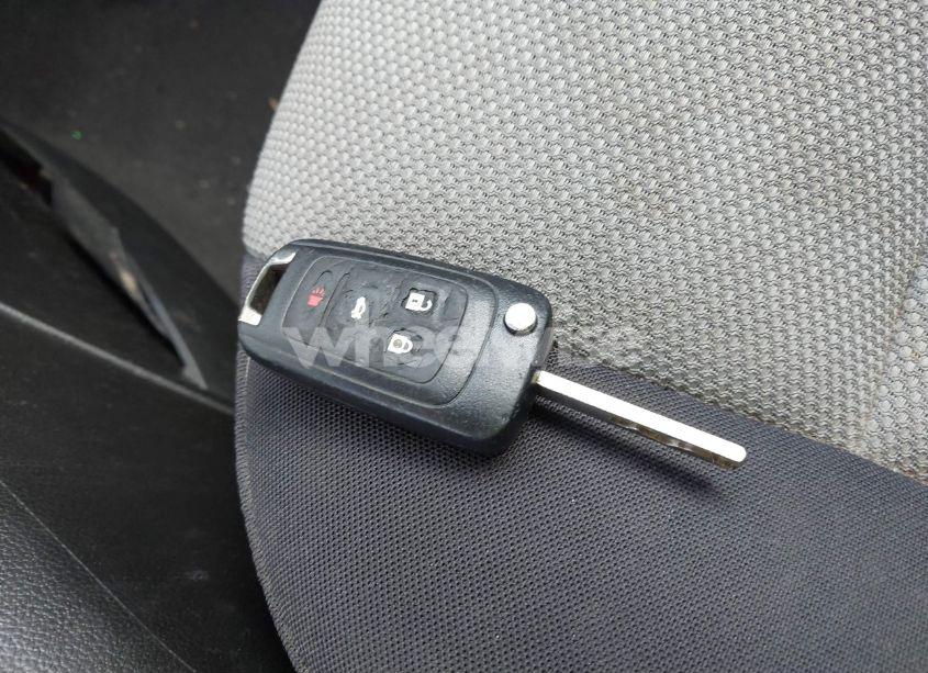 Photo 11 of 2012 Chevrolet Cruze LS (VIN 1G1PC5SH7C7318921)