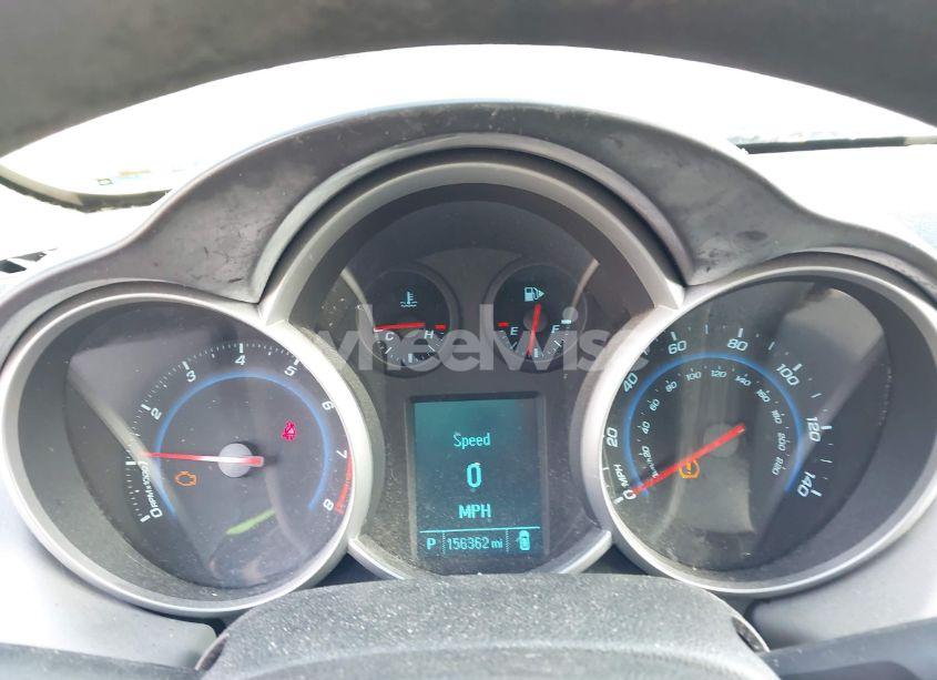 Photo 12 of 2012 Chevrolet Cruze LS (VIN 1G1PC5SH7C7318921)