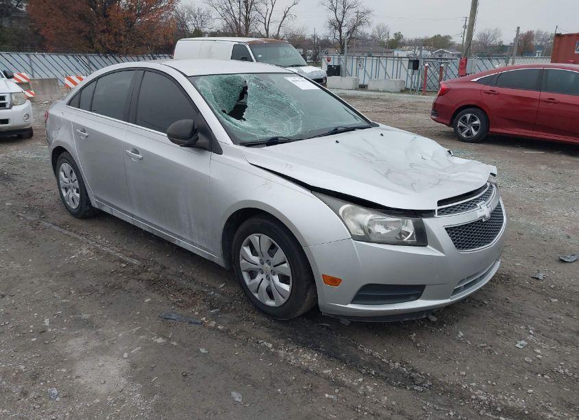 2012 Chevrolet Cruze LS (VIN 1G1PC5SH7C7366824) main photo
