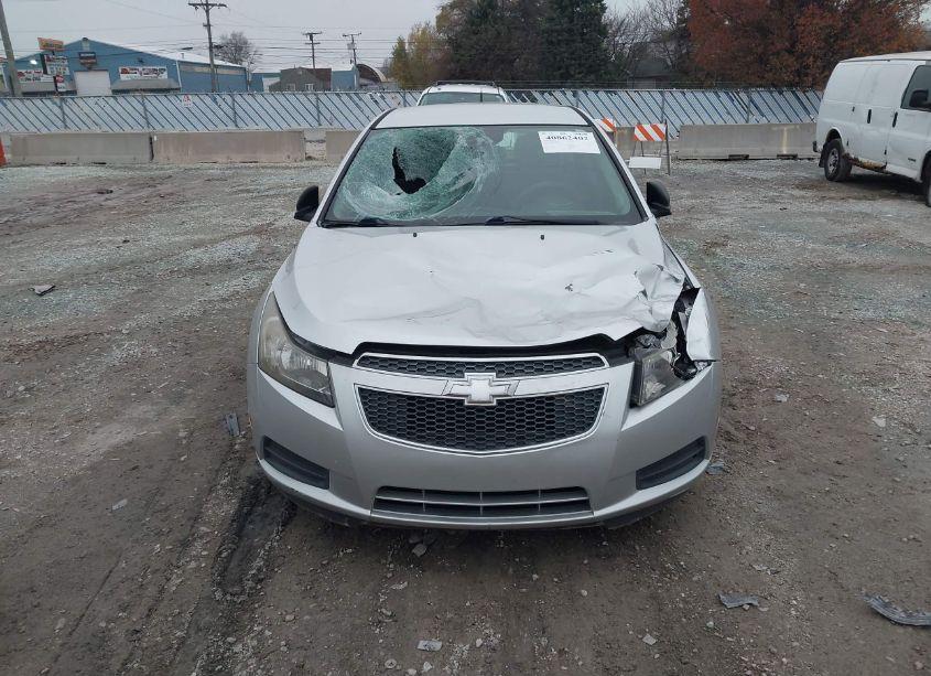 Photo 12 of 2012 Chevrolet Cruze LS (VIN 1G1PC5SH7C7366824)