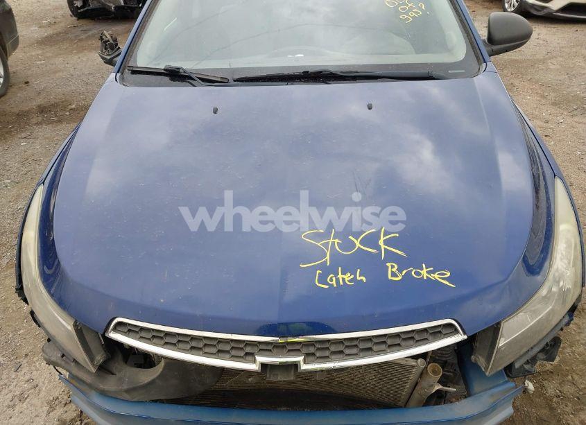 Photo 10 of 2012 Chevrolet Cruze LS (VIN 1G1PC5SH7C7377581)