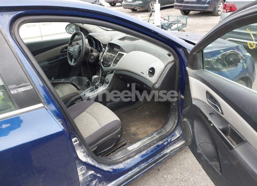 Photo 5 of 2012 Chevrolet Cruze LS (VIN 1G1PC5SH7C7377581)