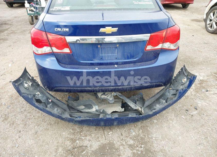 Photo 6 of 2012 Chevrolet Cruze LS (VIN 1G1PC5SH7C7377581)