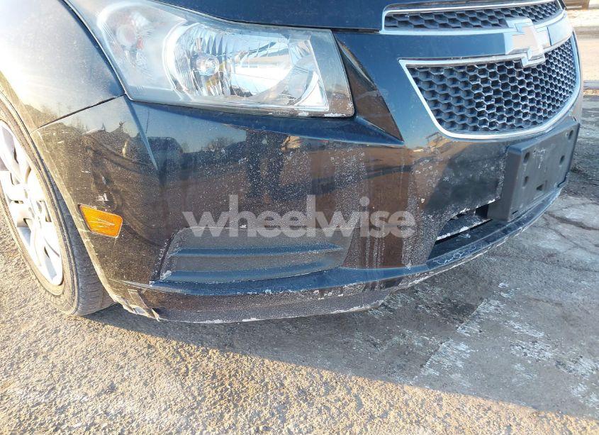 Photo 6 of 2012 Chevrolet Cruze LS (VIN 1G1PC5SH7C7406089)