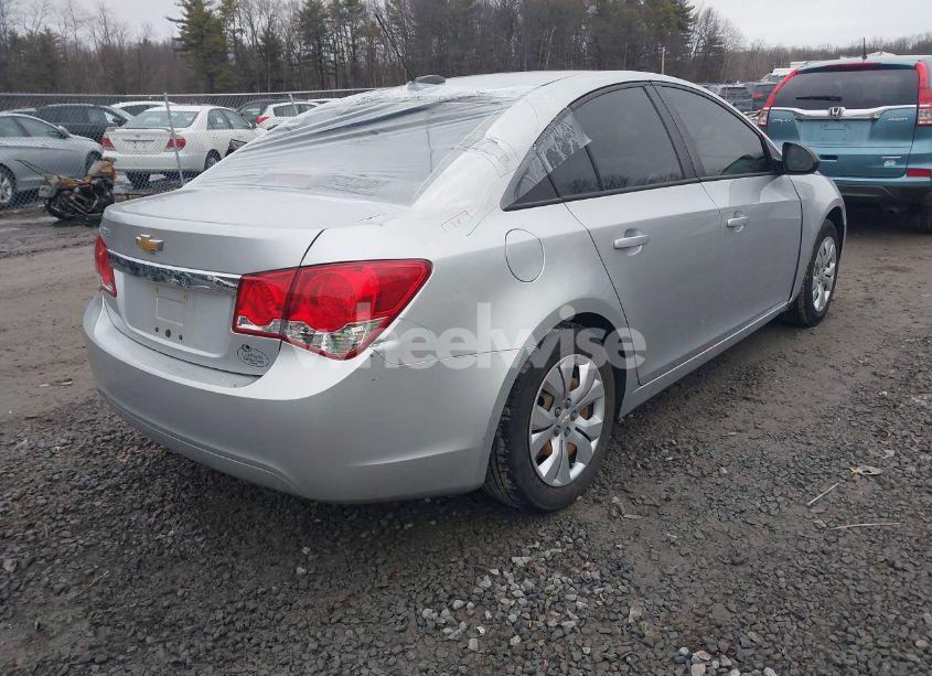 Photo 4 of 2016 Chevrolet Cruze LIMITED LS AUTO (VIN 1G1PC5SH7G7219909)