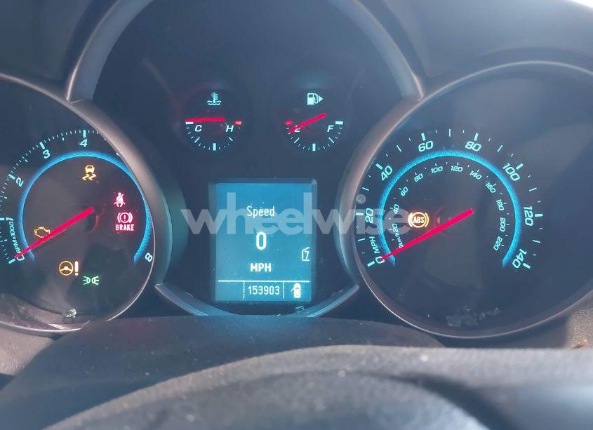 Photo 7 of 2011 Chevrolet Cruze LS (VIN 1G1PC5SH8B7113848)