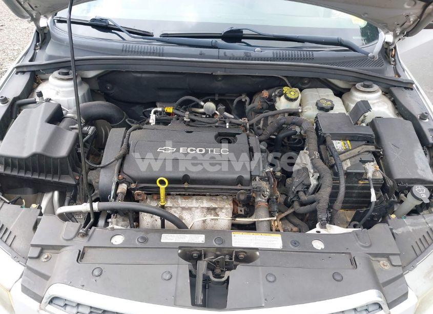Photo 10 of 2011 Chevrolet Cruze LS (VIN 1G1PC5SH8B7294904)