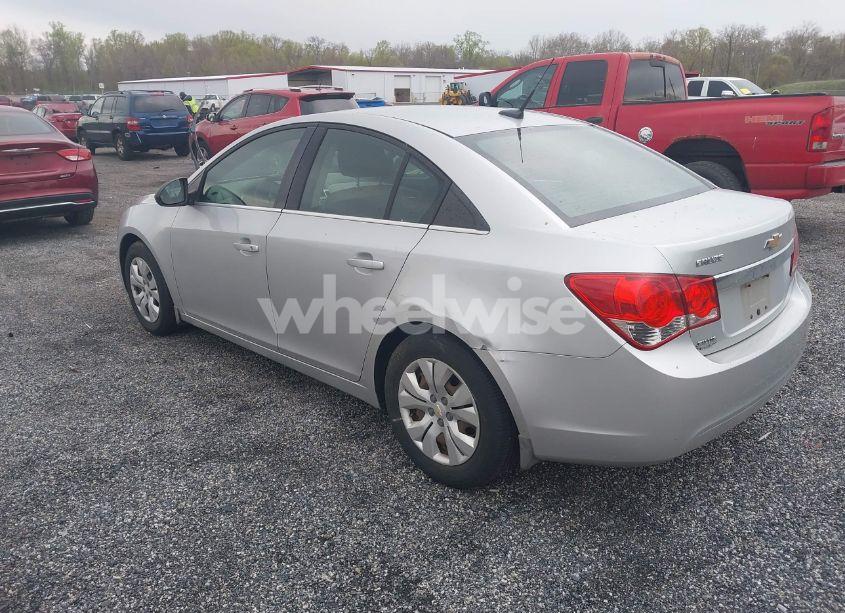 Photo 3 of 2012 Chevrolet Cruze LS (VIN 1G1PC5SH8C7116492)