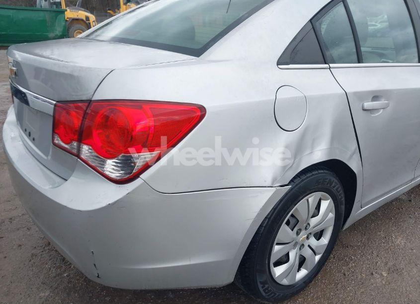 Photo 14 of 2012 Chevrolet Cruze LS (VIN 1G1PC5SH8C7129212)