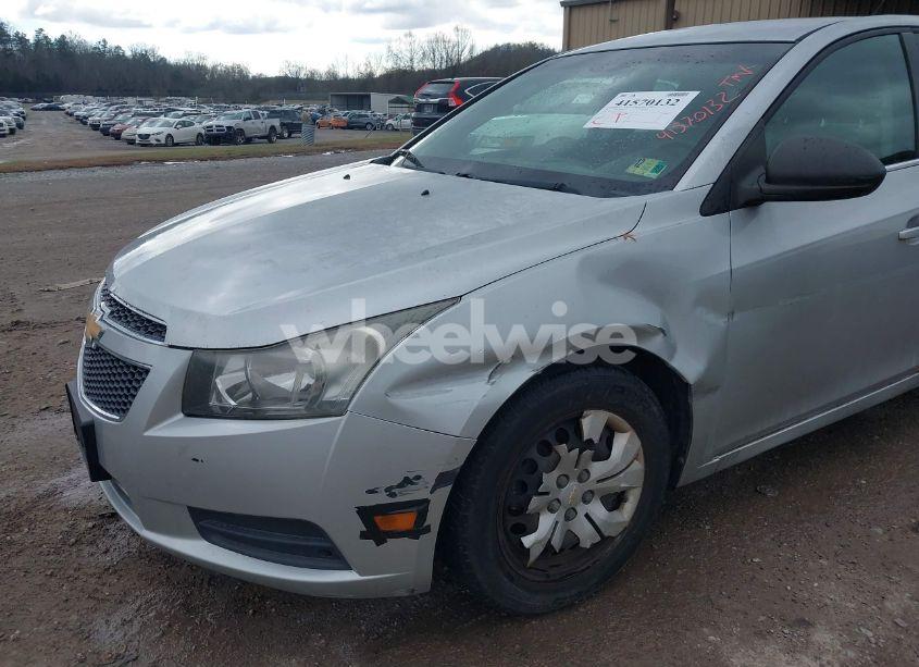 Photo 6 of 2012 Chevrolet Cruze LS (VIN 1G1PC5SH8C7129212)