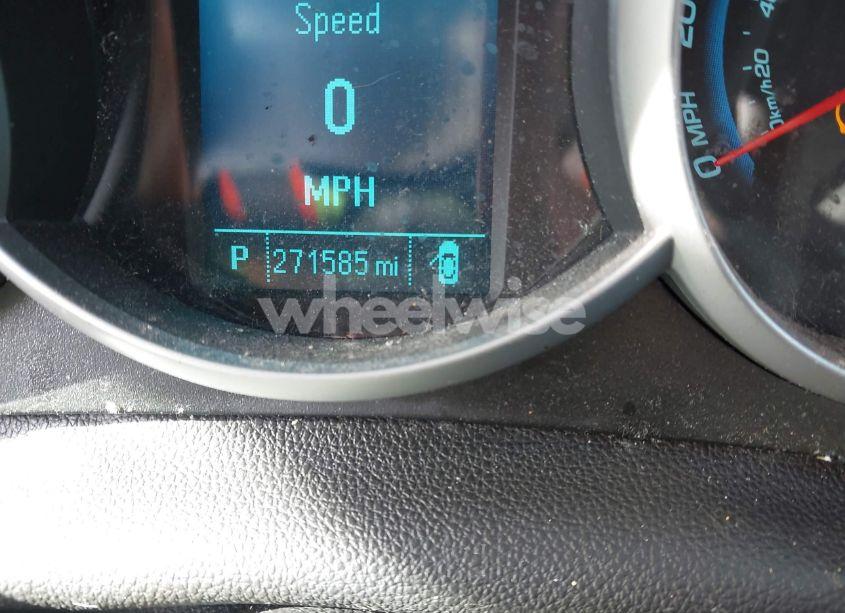 Photo 7 of 2012 Chevrolet Cruze LS (VIN 1G1PC5SH8C7129212)