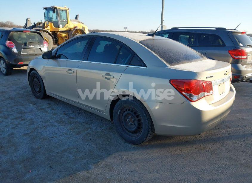 Photo 3 of 2012 Chevrolet Cruze LS (VIN 1G1PC5SH8C7165627)