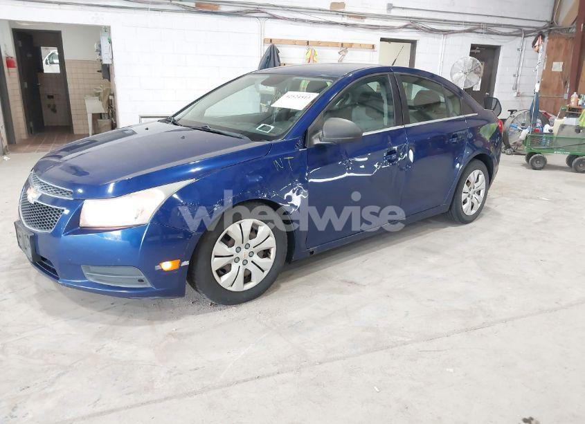 Photo 2 of 2012 Chevrolet Cruze LS (VIN 1G1PC5SH8C7186476)