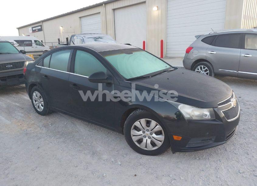 2012 Chevrolet Cruze LS (VIN 1G1PC5SH8C7208816) main photo