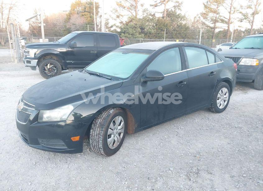 Photo 2 of 2012 Chevrolet Cruze LS (VIN 1G1PC5SH8C7208816)