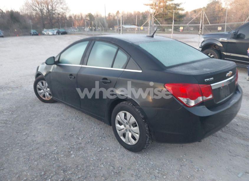 Photo 3 of 2012 Chevrolet Cruze LS (VIN 1G1PC5SH8C7208816)