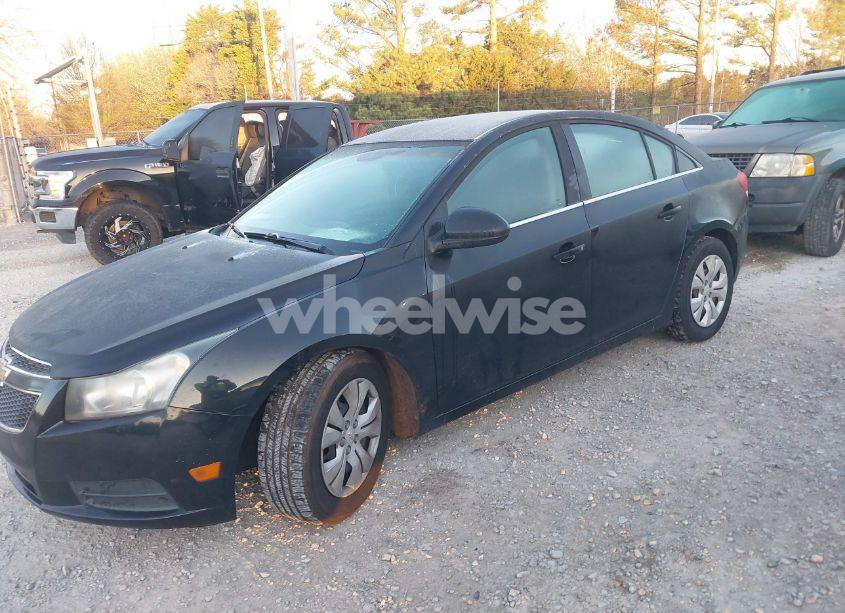 Photo 6 of 2012 Chevrolet Cruze LS (VIN 1G1PC5SH8C7208816)