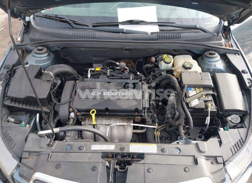 Photo 10 of 2012 Chevrolet Cruze LS (VIN 1G1PC5SH8C7243534)